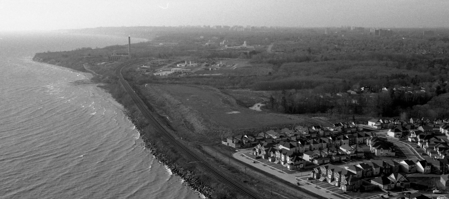 black and white aerial photograph of Lake Ontario waterfront