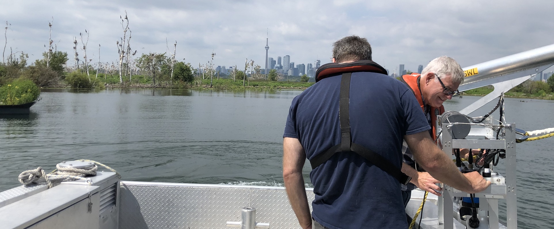 TRCA team conducts aesthetics monitoring along Toronto waterfront